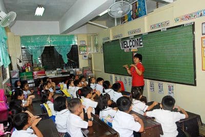 Congested classroom in the Philippines