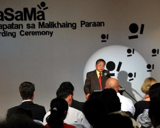 Kasama1 Guest of honor at the KaSaMa awards ceremony Supreme Court Chief Justice Reynato S. Puno delivers the keynote address.