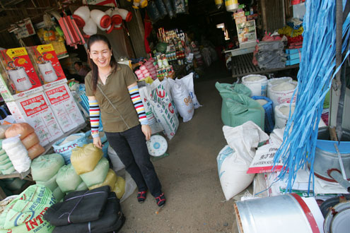 CambodiaSME Cambodian small business owner