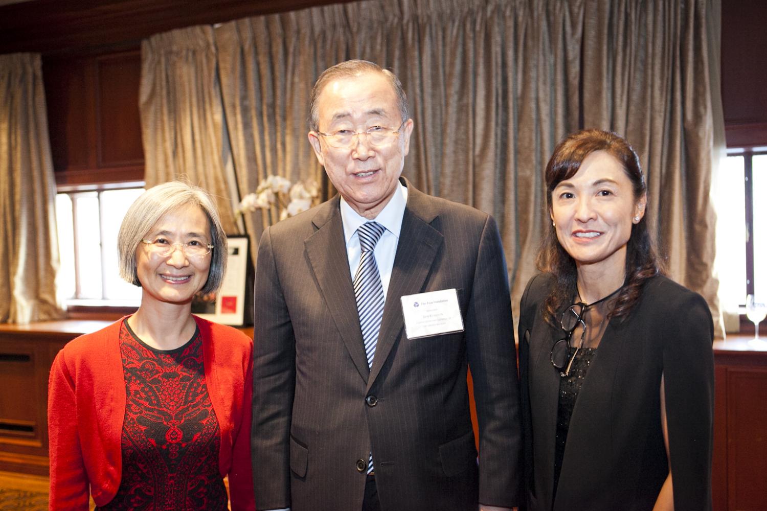 Ban Ki-moon with Michelle Chen and Amanda Minami Chao.