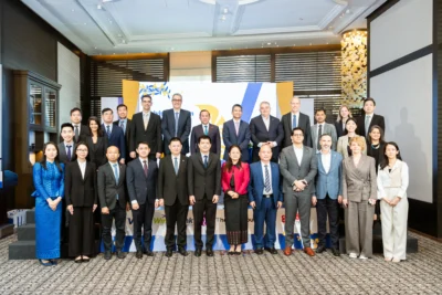Group photo in Vee Together Program Launch
