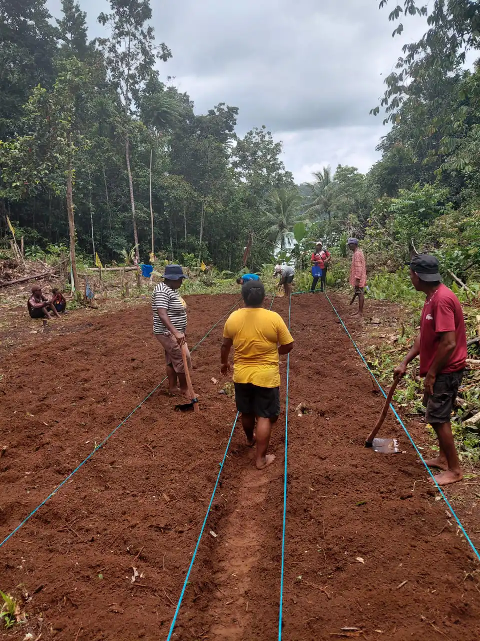 Training on making demonstration plots for the Women's group in Yenbeser Village (create by KIPRA – Yenbesert March 2026) 