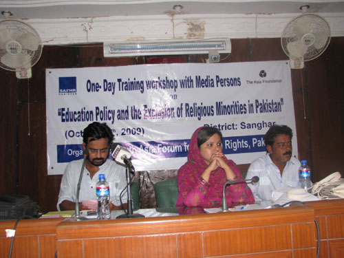 Participants at a media training workshop in Pakistan’s Sanghar district. 