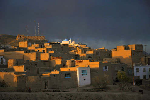 Photojournalist Aref Yaqubi Captures Afghanistan's Historic Ghazni ...