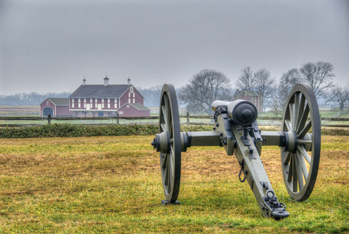 A Civil War cannon overlooking Gettysburg Military Park. Photo/Flickr user Andrew Aliferis http://bit.ly/1N9Y57d
